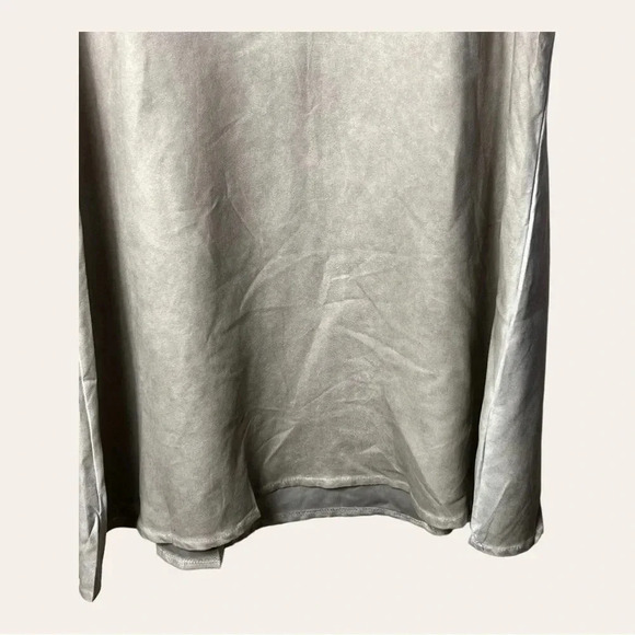 1271. Fashion APPAREL AND ACCESSORIES BLOUSE SLEEVELESS FAUX SUEDE W/ LACE - Picture 11 of 11